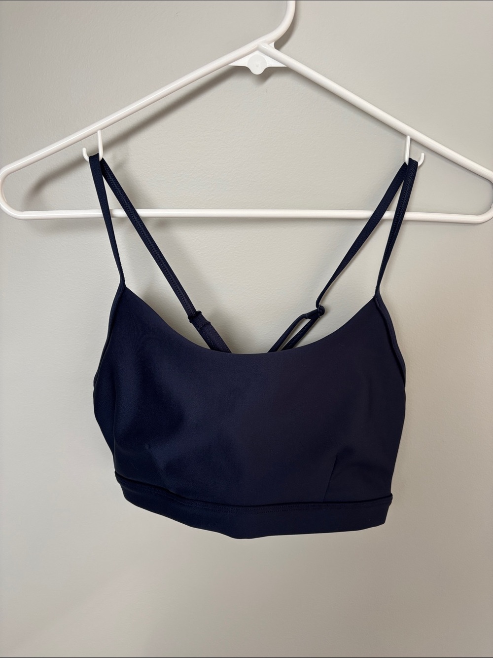 Alo Yoga Airlift Intrigue Bra - Navy - L